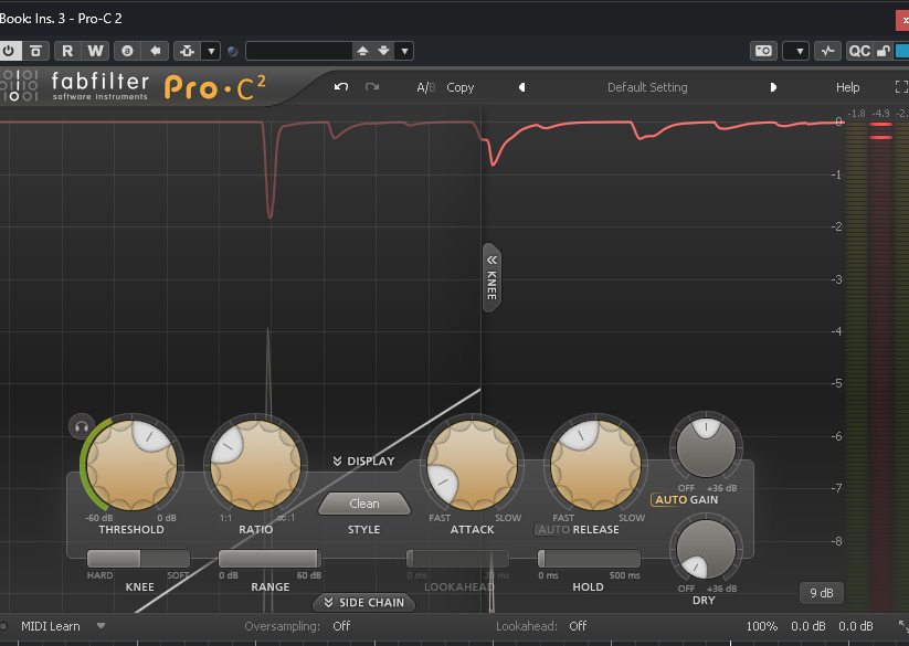 Компрессор FabFilter Pro-C 2 настроен для дикторского голоса